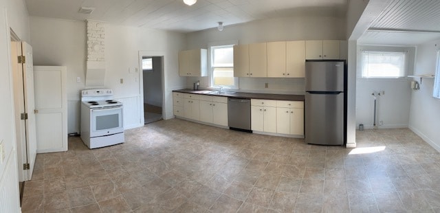 Photo - 2112 Walnut St