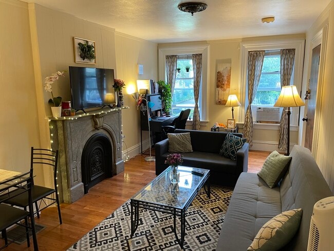 Photo - 32 Pearl St Unit 1