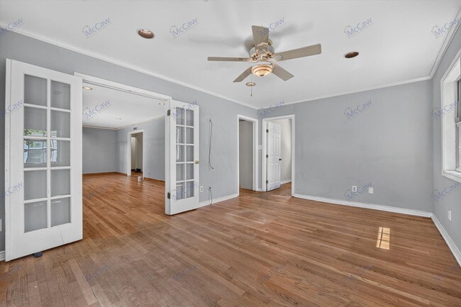 Photo - 3550 Ainsworth Dr