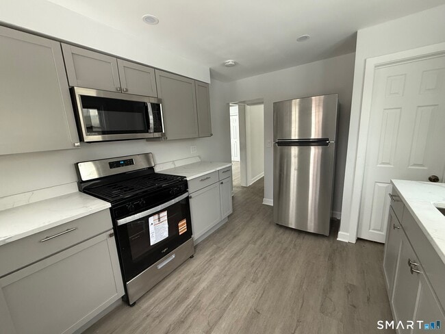 Photo - 34 Arlington St Unit 1st Floor