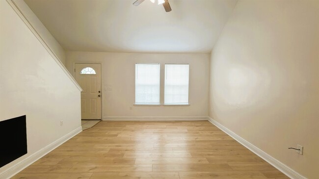 Photo - 3189 Sawtooth Dr