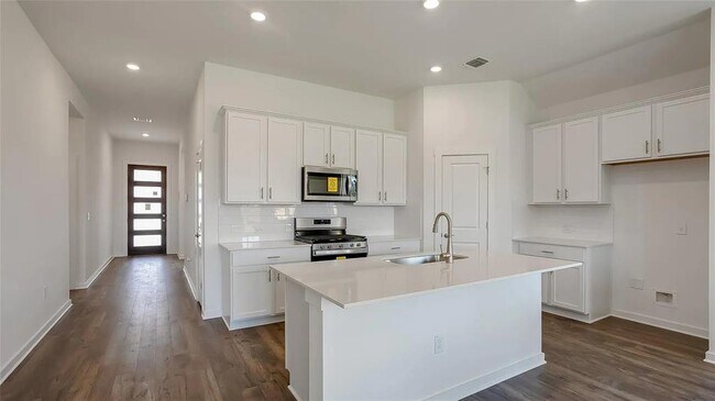 Photo - 1813 Walnut Grv Bnd