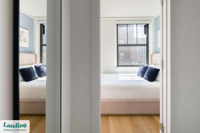 Photo - 933 McGee St Unidad 2-315.1411118