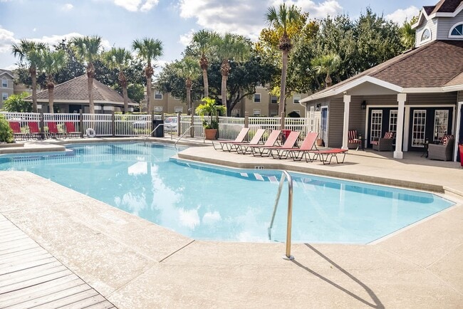Cricket Club Apartments