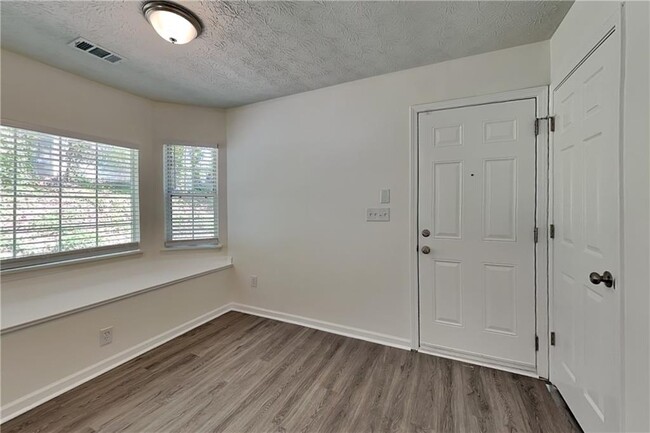 Photo - 5784 Shoal Creek Dr