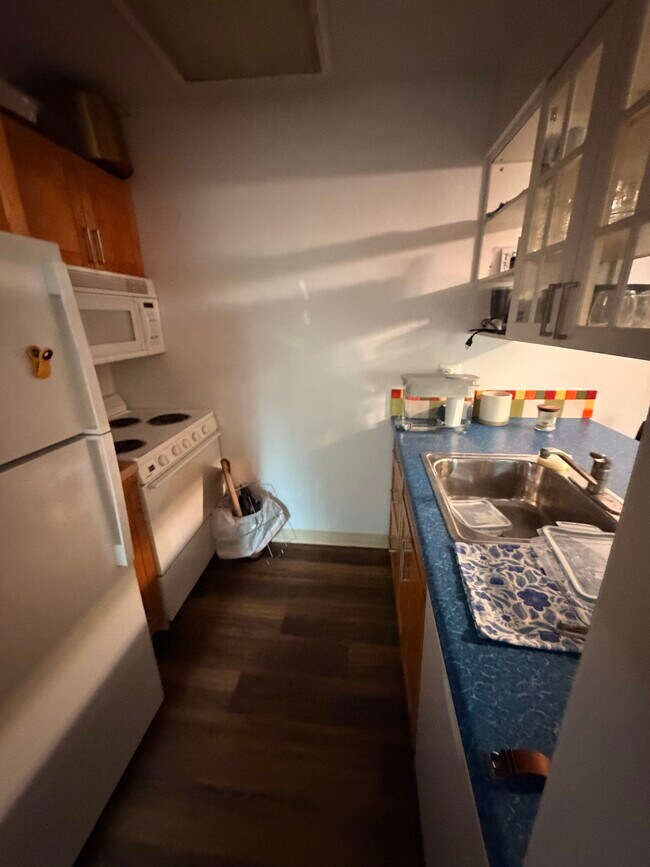 Photo - 2319 Packard St Unit Pattengill Condominiums Apt B106