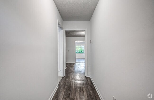 Building Photo - 2735 Brentwood Cove Rental