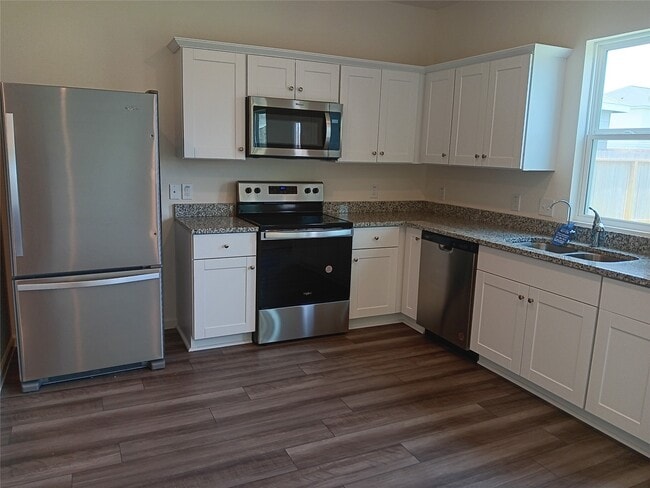 Photo - 7837 Pink Dahlia Dr