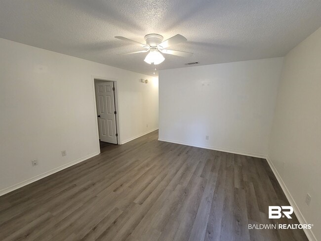Photo - 309 Peachtree Ave