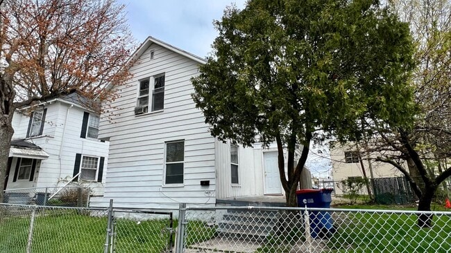 Photo - 15 Quigley Blvd SW Unidad Apt 1