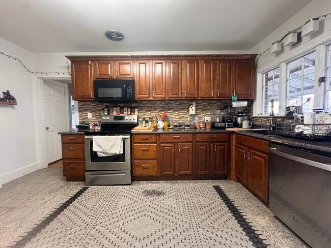 Photo - 10 Webster St Unit 1