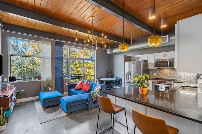 Modern 1 Bedroom, 1 Bath Condo Near Downto... - Modern 1 Bedroom, 1 Bath Condo Near Downto... Unit 214