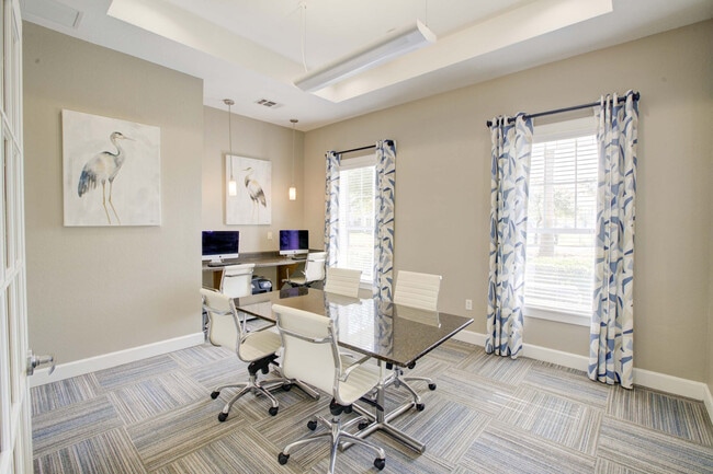 Photo - Arbor Glen Apartments