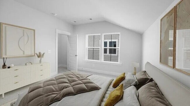 Photo - Luxury Villa Living in the Heart of Carnes Crossroads!