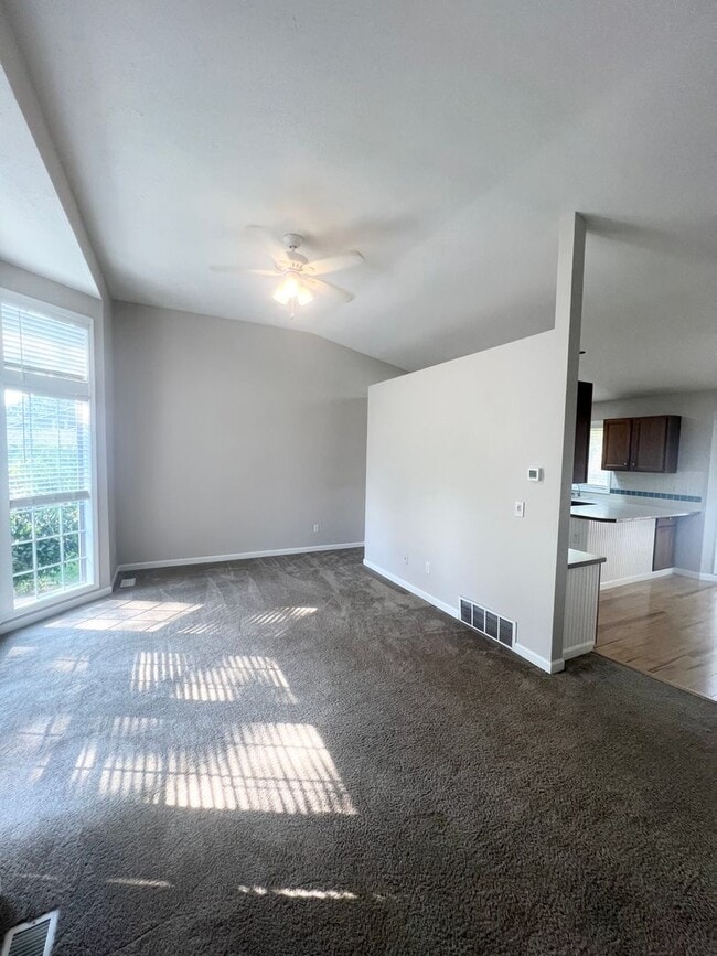 Photo - Suncrest Rental!