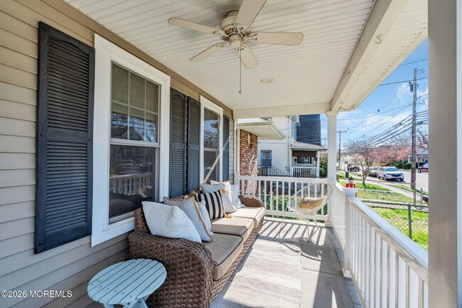 Photo - 510 Lareine Ave