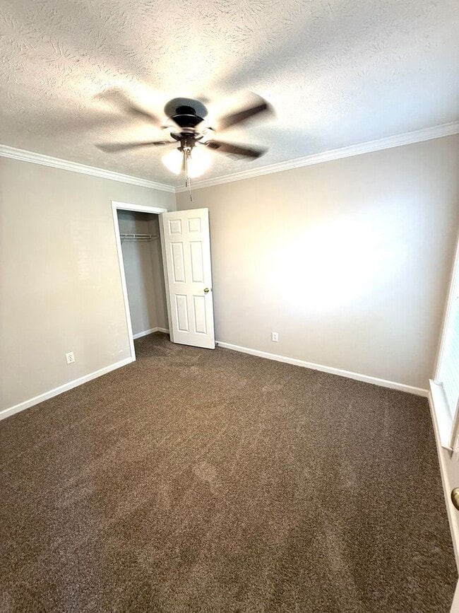 Photo - ** 3 Bed 2 Bath located in Thorington Trac...