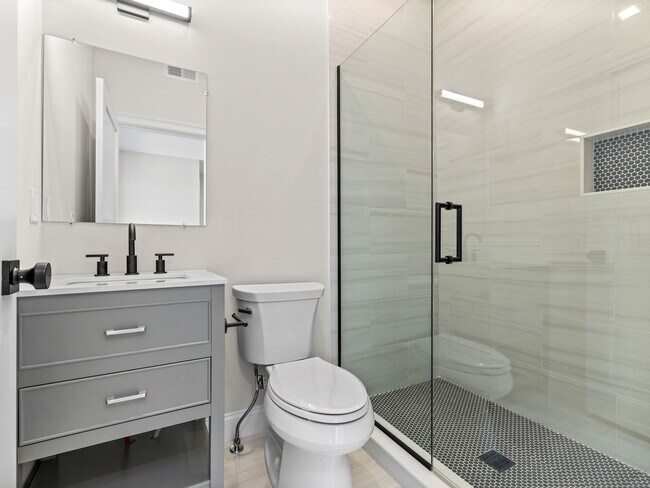 Photo - 32 Woodward St Unidad 3