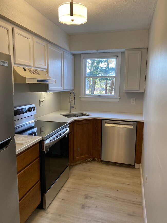 Photo - 6 Concorde Way Unit A-1