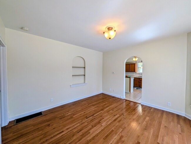 Photo - 330 Henry Ave SE Unit 1