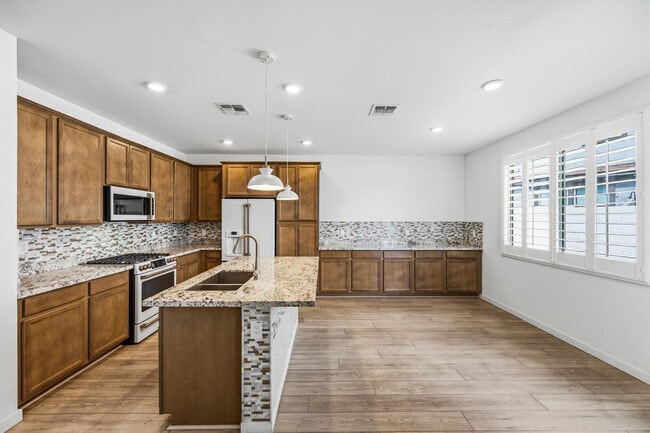 Photo - 4834 S Ferric