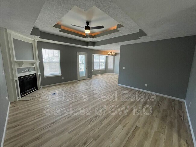 Photo - 5131 N 10th St