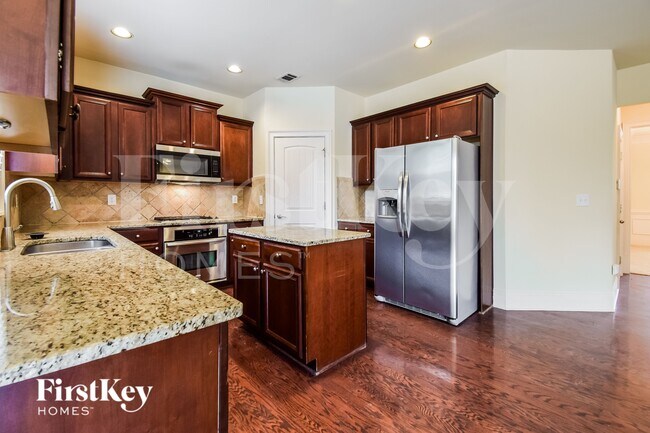 Photo - 1068 Parkmist Dr