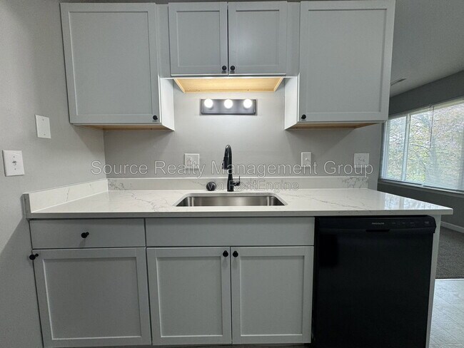 4269 Quarry Rd