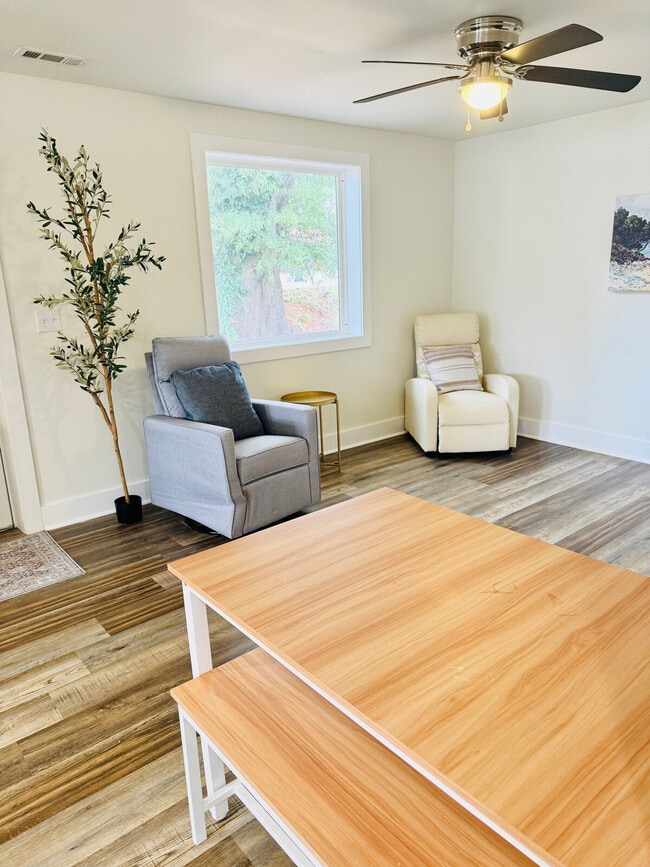 Photo - 403 Cedar Lane Rd Unit SI ID1234781P