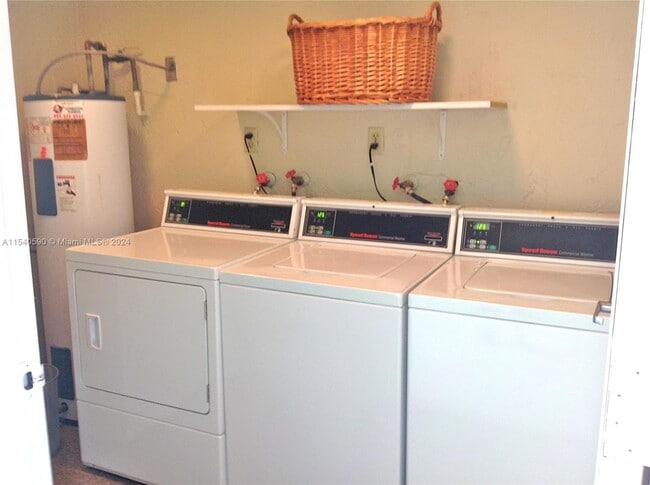 Photo - 250 Jacaranda Dr Unit 507