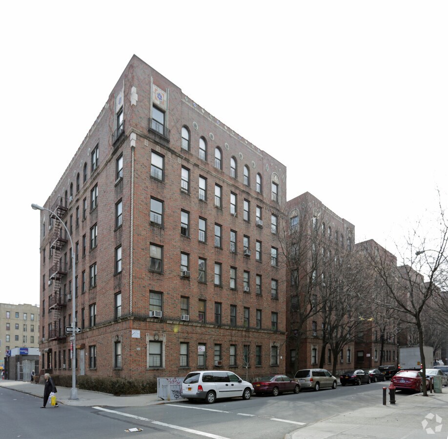 3130 - 3150 Rochambeau Ave - 3130-3150 Rochambeau Ave Apartments
