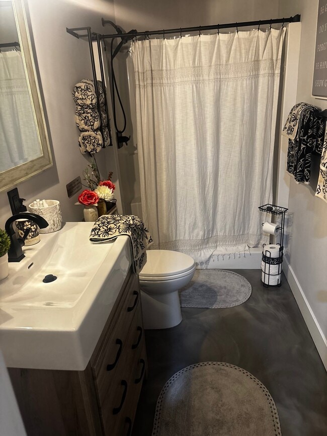 Photo - 3854 Timberhill Dr