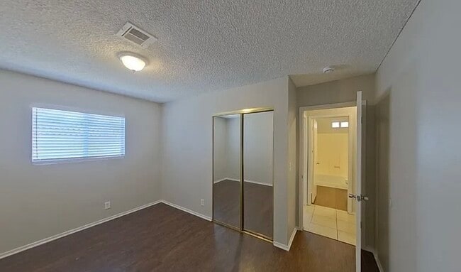 Building Photo - 108 Edelweiss St Rental