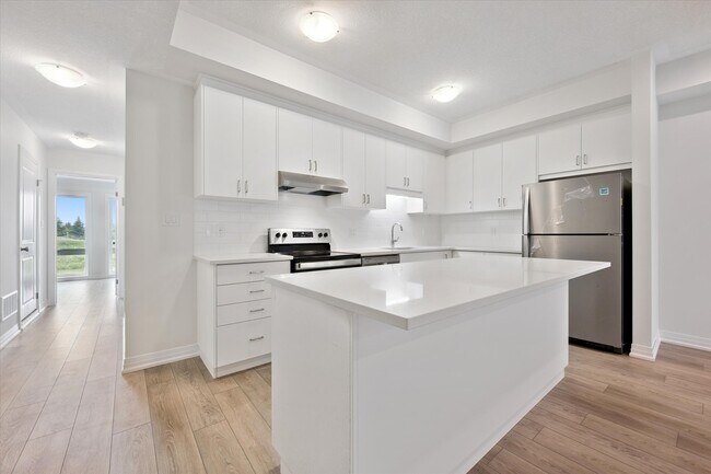 Photo - 7 Reverie Way