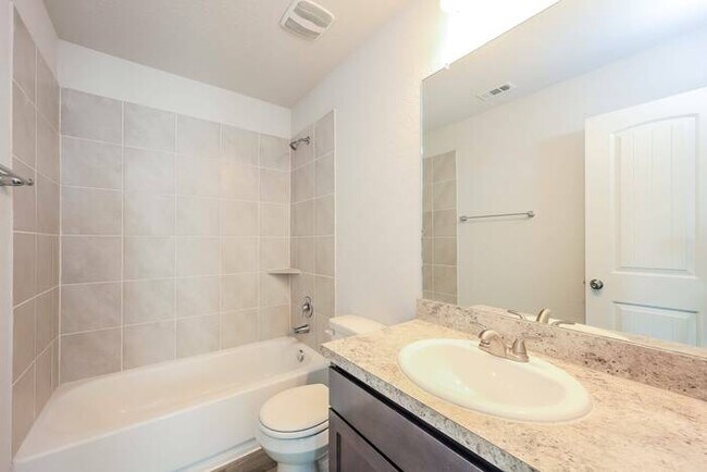 Photo - 10432 Green Branch