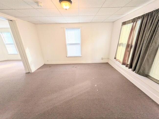 400 Cliff St Unit 2