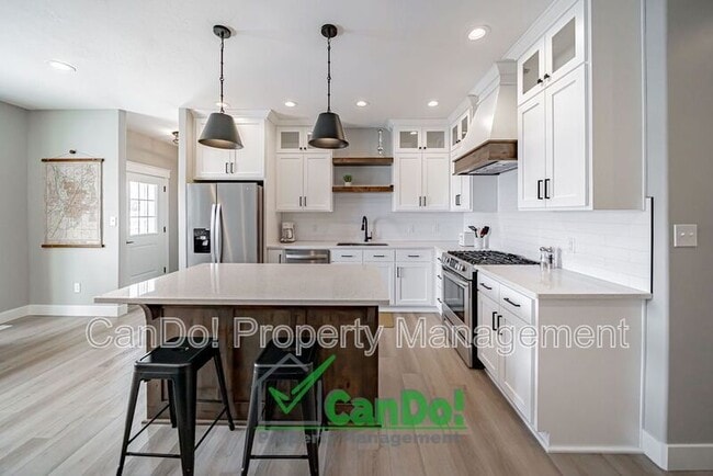 Photo - 1491 Fremont Ave