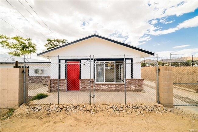 Photo - GREAT LOCATION IN DOWNTOWN - OLD TOWN YUCC...