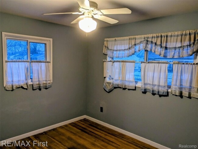 Photo - 247 Hecht Dr