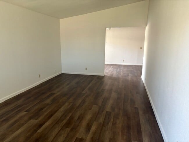 Photo - 7631-7633 AGUSTAWOOD PLACE Unit 7631 AGUSTAWOOD PLACE