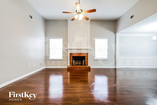 Photo - 1180 Laurel Cove Dr