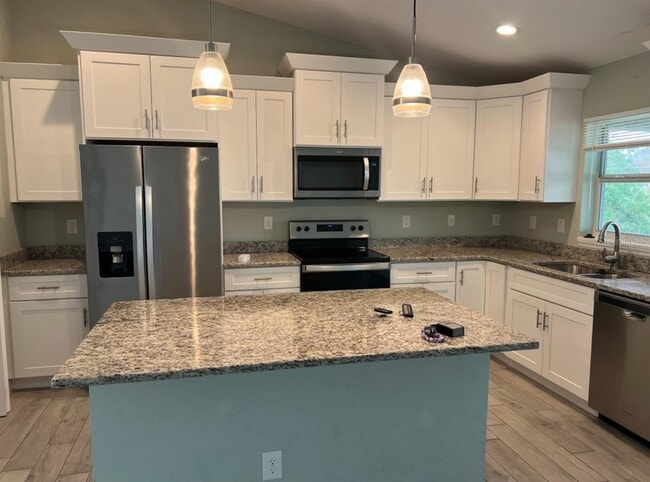 Photo - 9438 Fruitland Ave