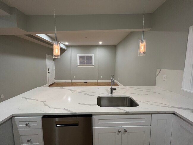 Photo - 73 Pearl St Unit 1