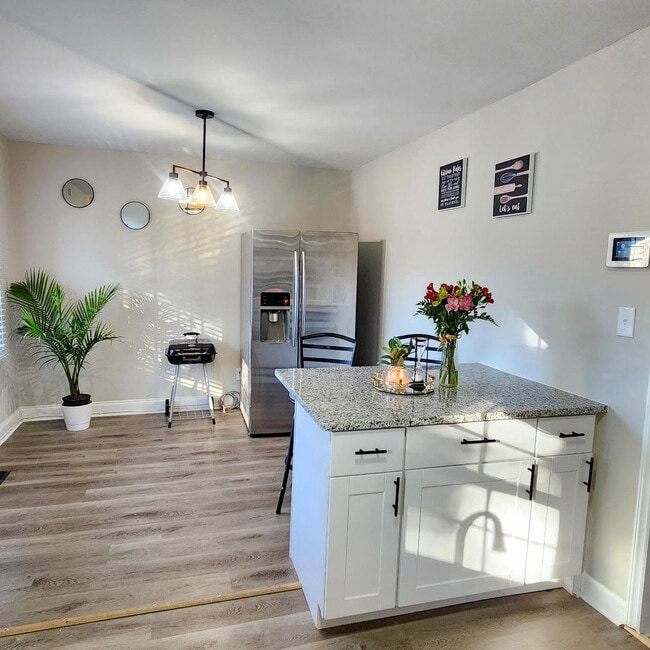 Photo - Room in House on Bilmark Ave