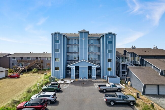 Building Photo - 1307 Ocean Shores Blvd SW Rental