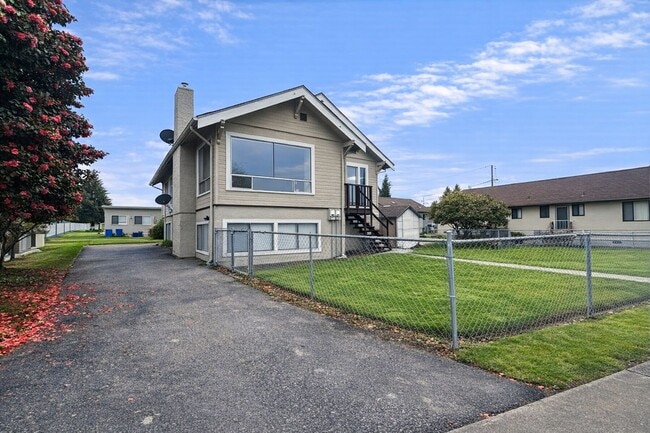 Photo - 811 N 3rd St Unit 813