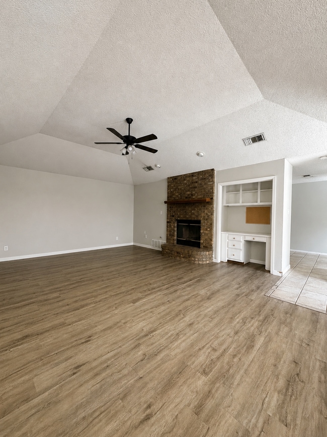 Photo - 1623 Wyoming Ave