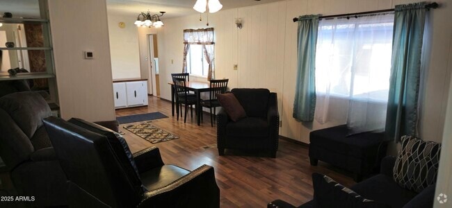 Building Photo - 26545 Grandview W Dr Rental