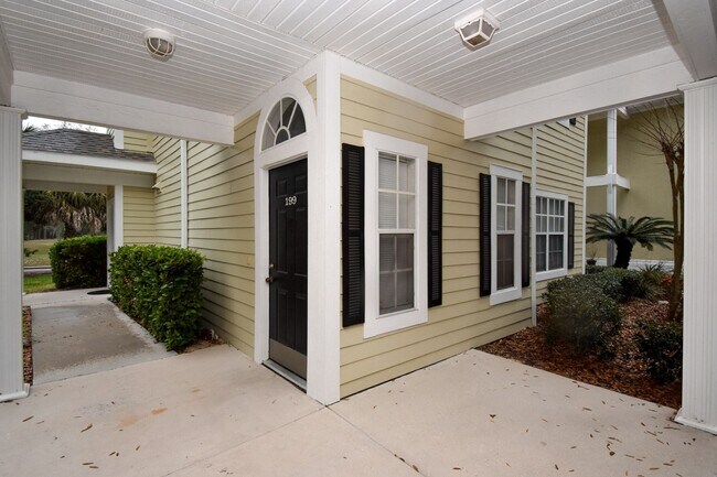 Photo - 10000 SW 52nd Ave