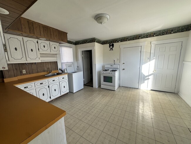 Photo - 543 Broadway Unit 2T